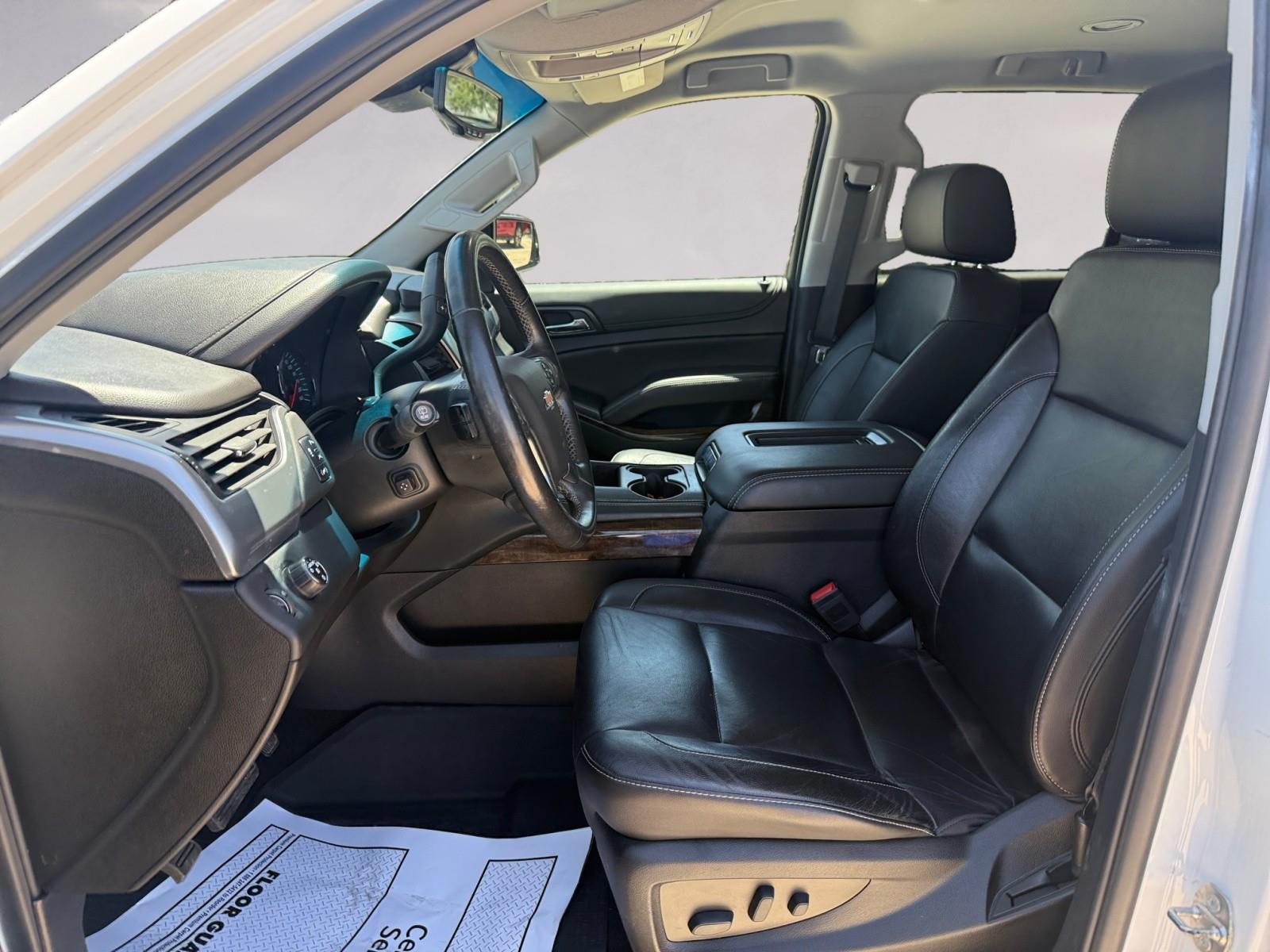 2019 Chevrolet Tahoe LT photo 9