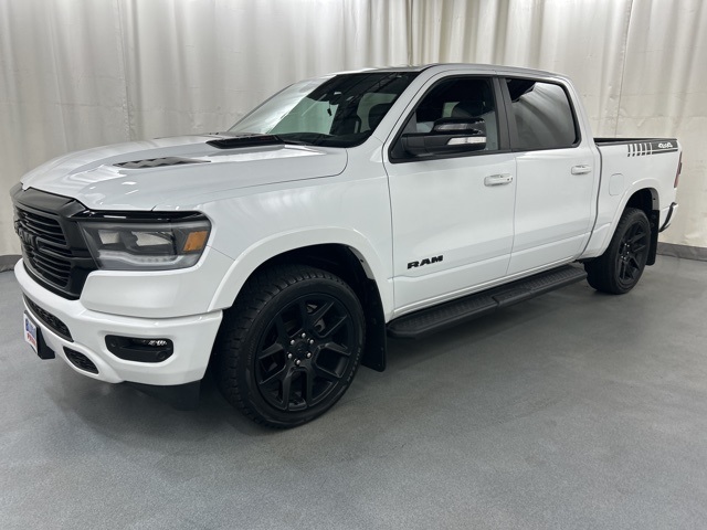 2022 Ram 1500 Laramie photo 2