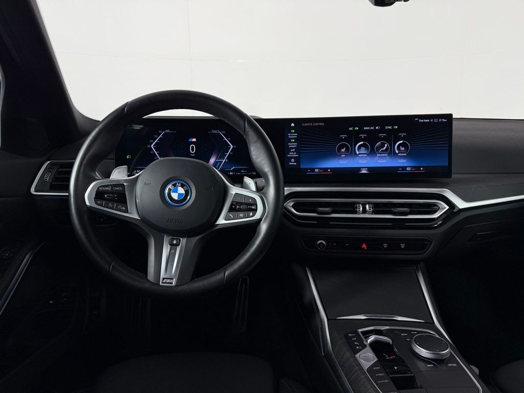 2024 Bmw 330e xDrive photo 15