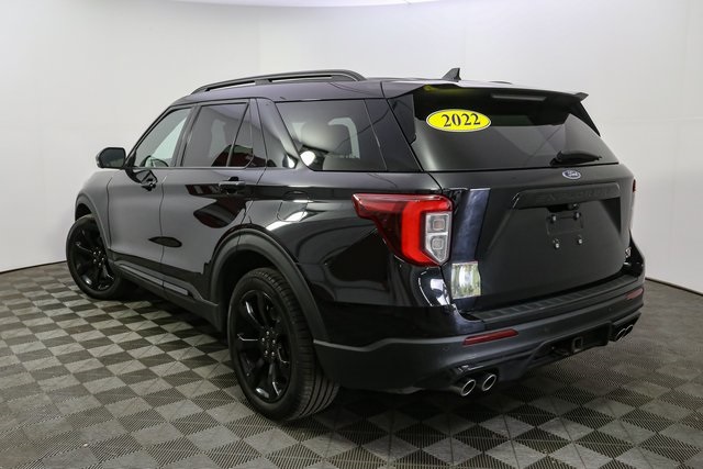 2022 Ford Explorer ST photo 4