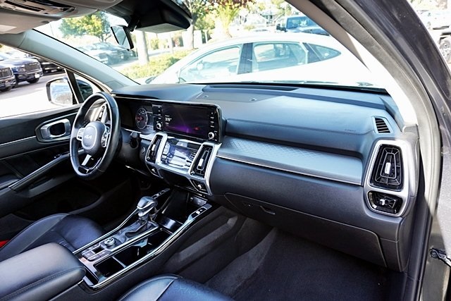 Used 2022 Gray Kia SX image 8