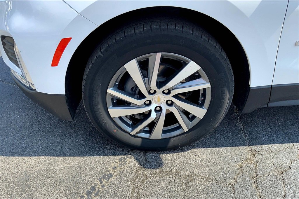 2022 Chevrolet Equinox Premier photo 9