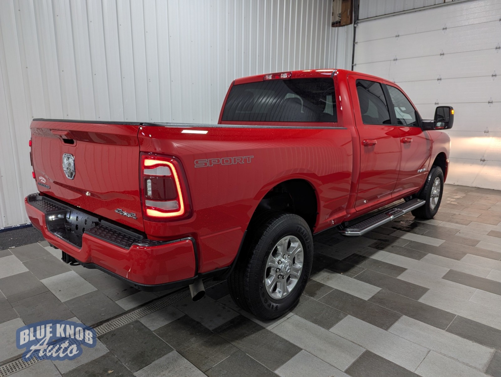 2024 Ram 2500 Big Horn photo 3