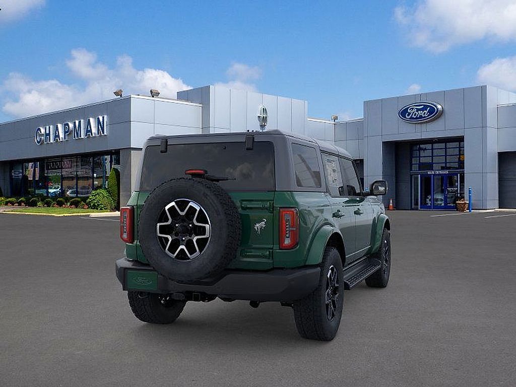 2025 Ford Bronco Outer Banks photo 6