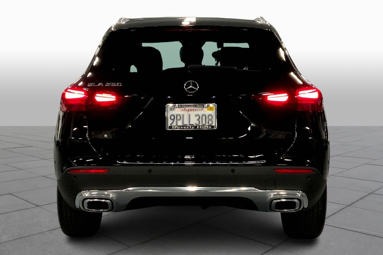 2025 Mercedes Benz GLA 250 photo 4