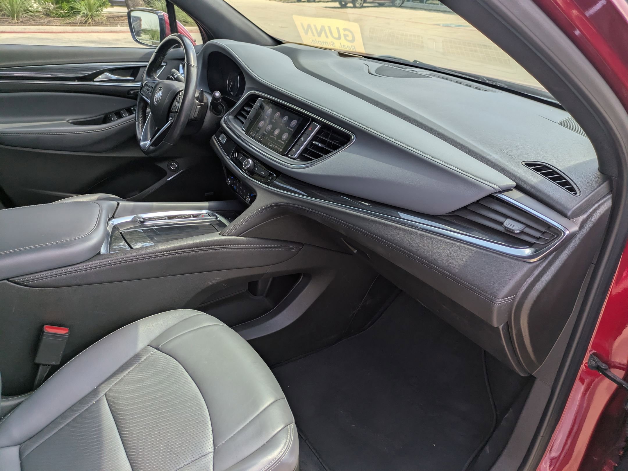 2024 Buick Enclave Premium photo 28
