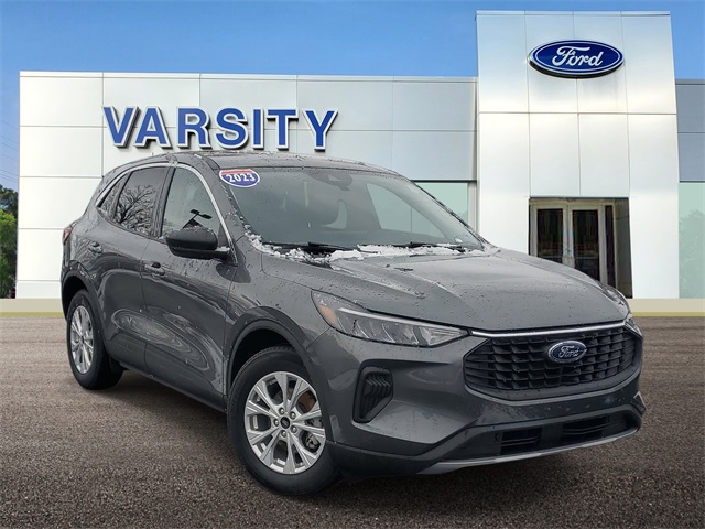 2023 Ford Escape Active's photo