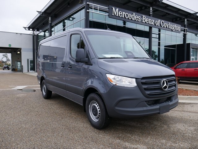 2025 Mercedes-Benz Sprinter Cargo Van Base's photo