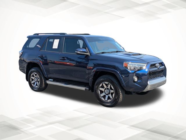 2019 Toyota 4Runner TRD Off-Road Premium photo 2