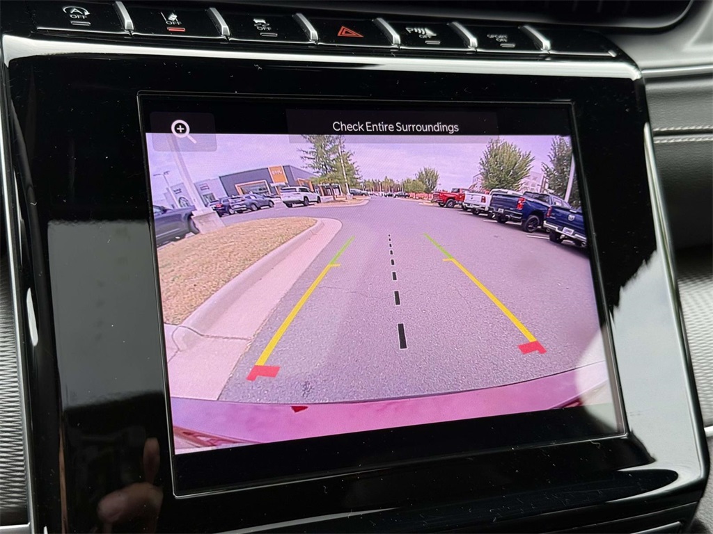 2025 Jeep Grand Cherokee Laredo photo 29
