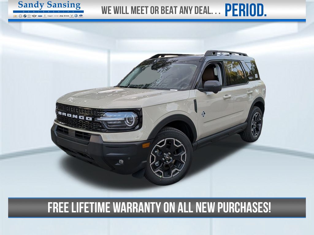 2025 Ford Bronco Sport Outer Banks's photo