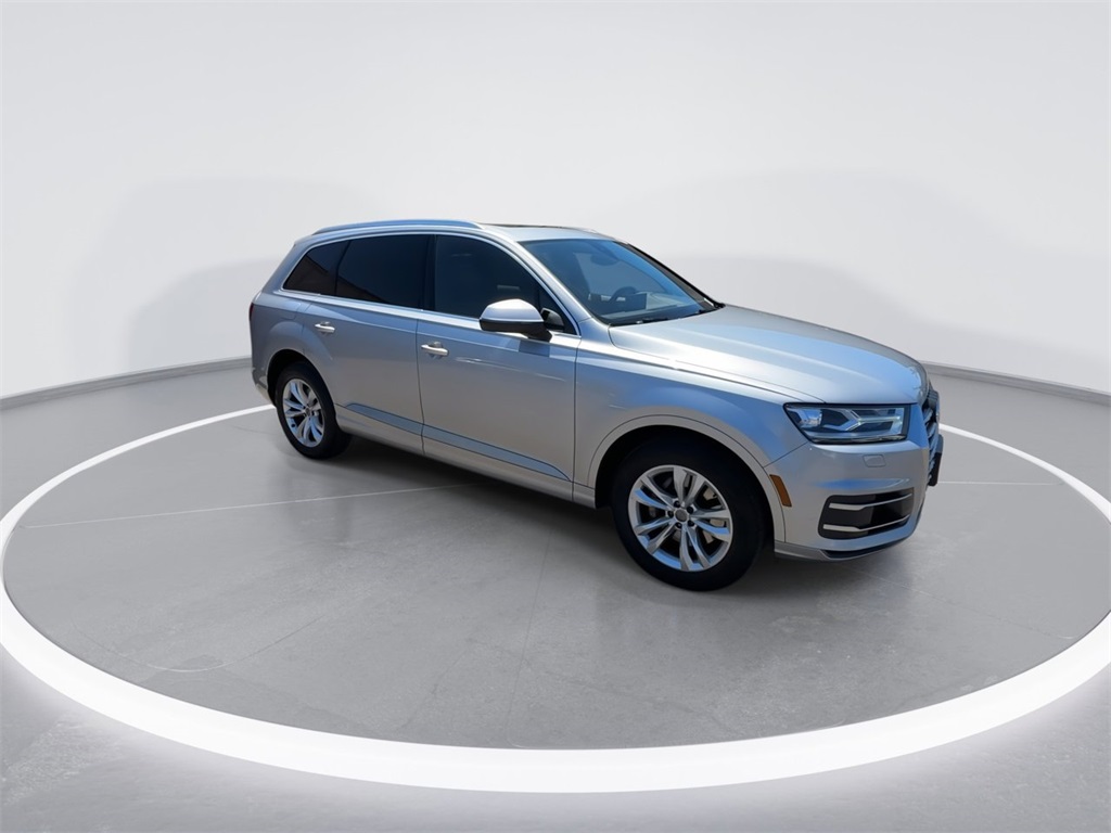 2019 Audi Q7 55 Premium photo 2