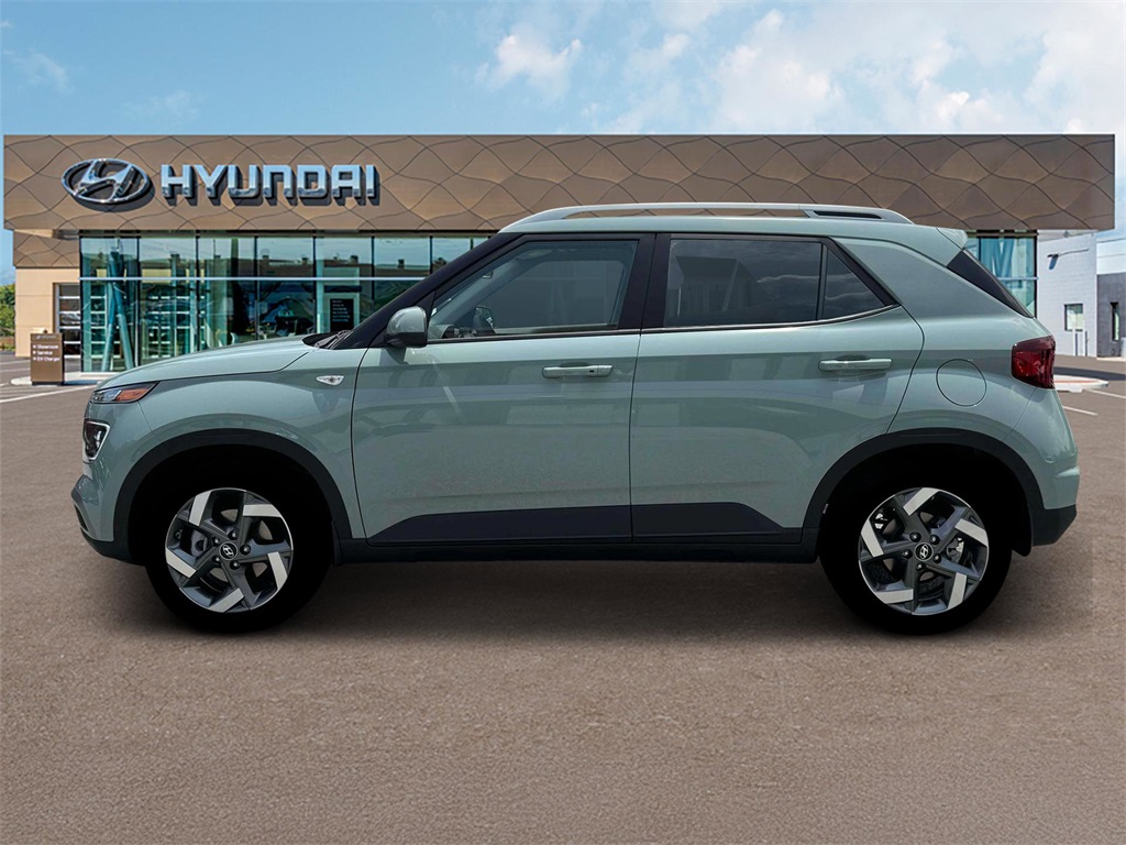 2025 Hyundai Venue Limited photo 3