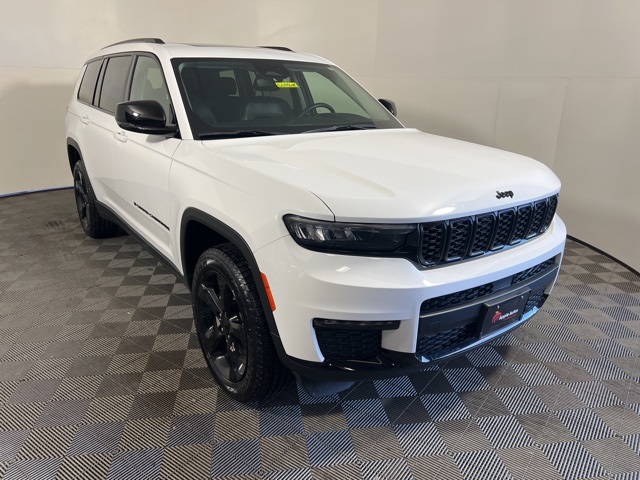 2023 Jeep Grand Cherokee L Limited's photo