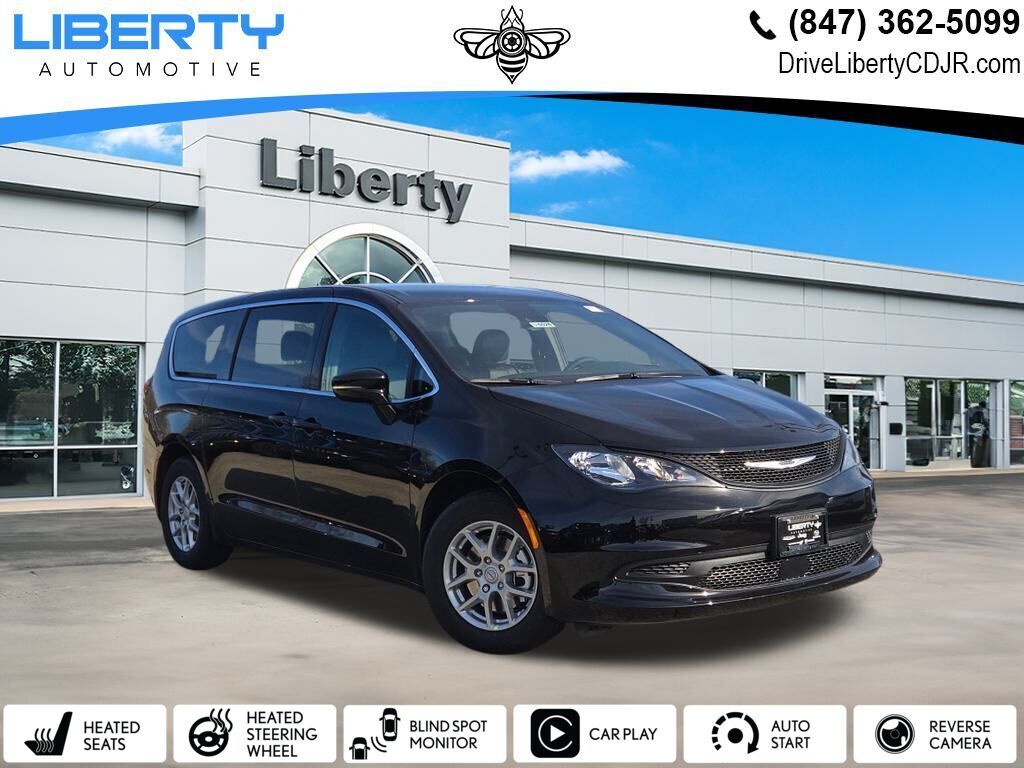 2026 Chrysler Voyager LX's photo