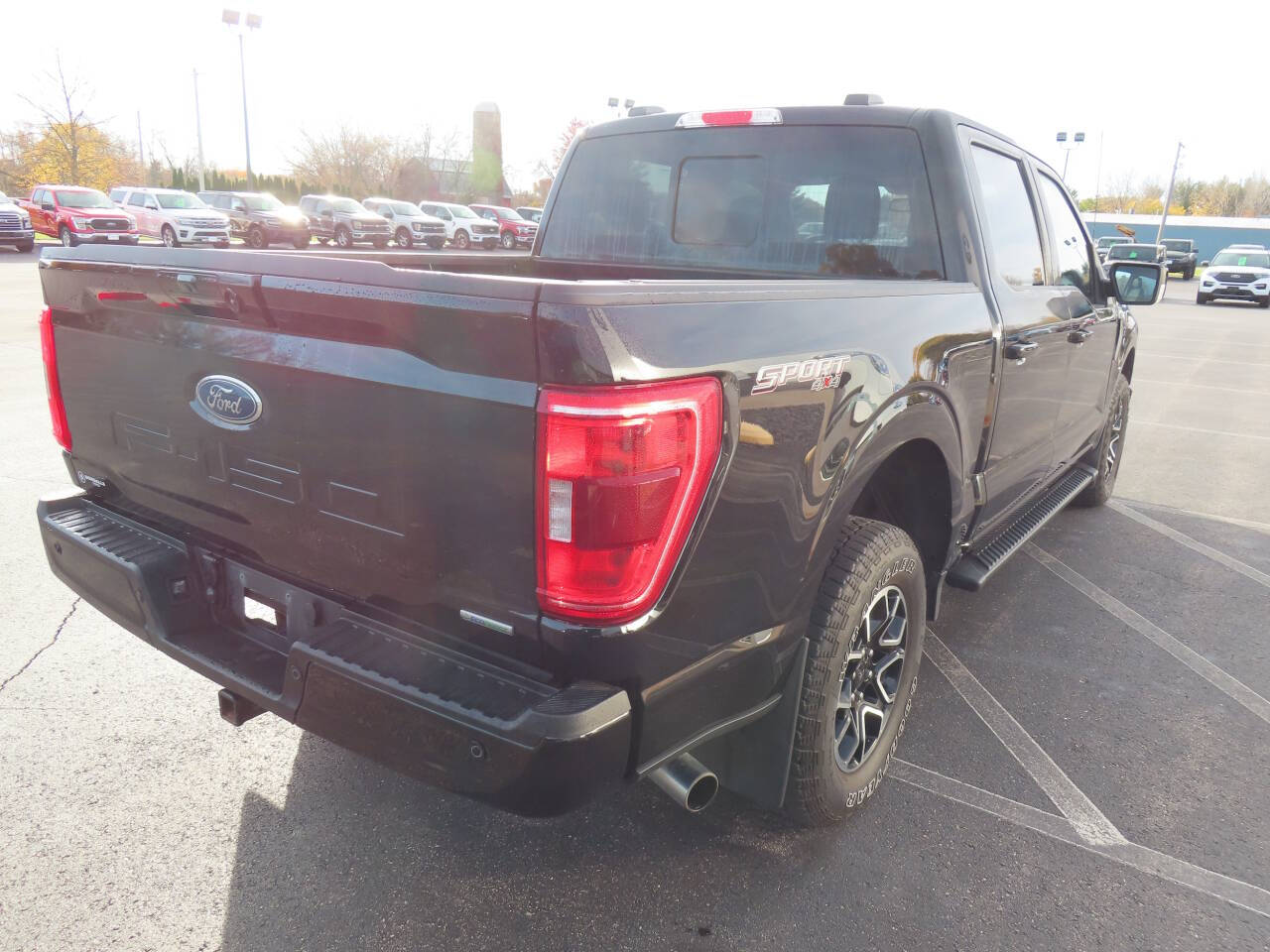 2021 Ford F-150 XLT photo 4