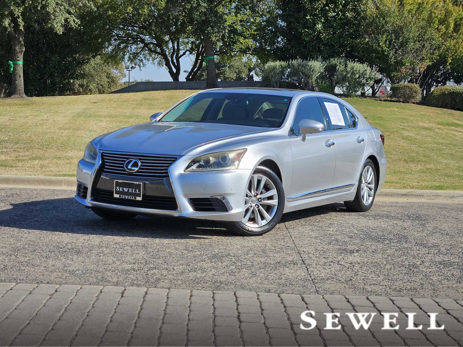 2013 Lexus LS