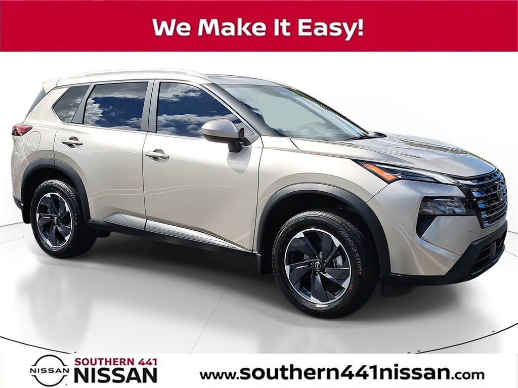 2026 Nissan Rogue SV's photo