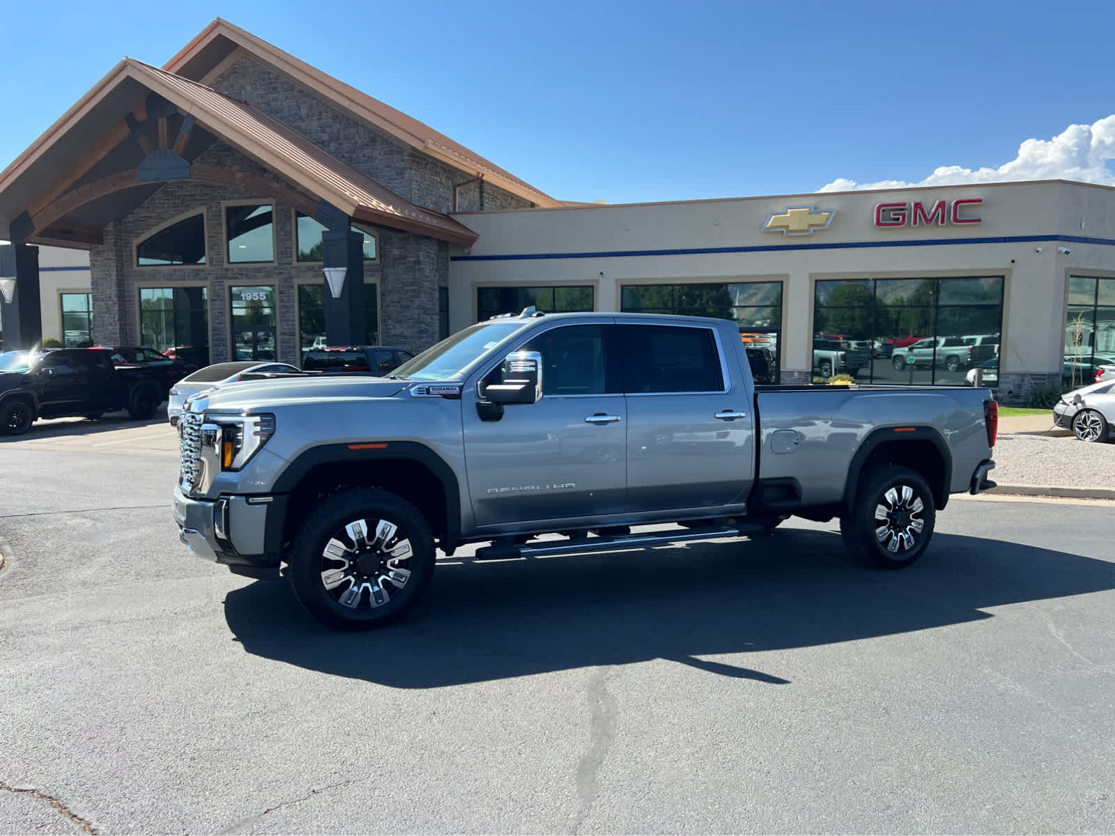 2025 GMC Sierra 3500HD Denali's photo