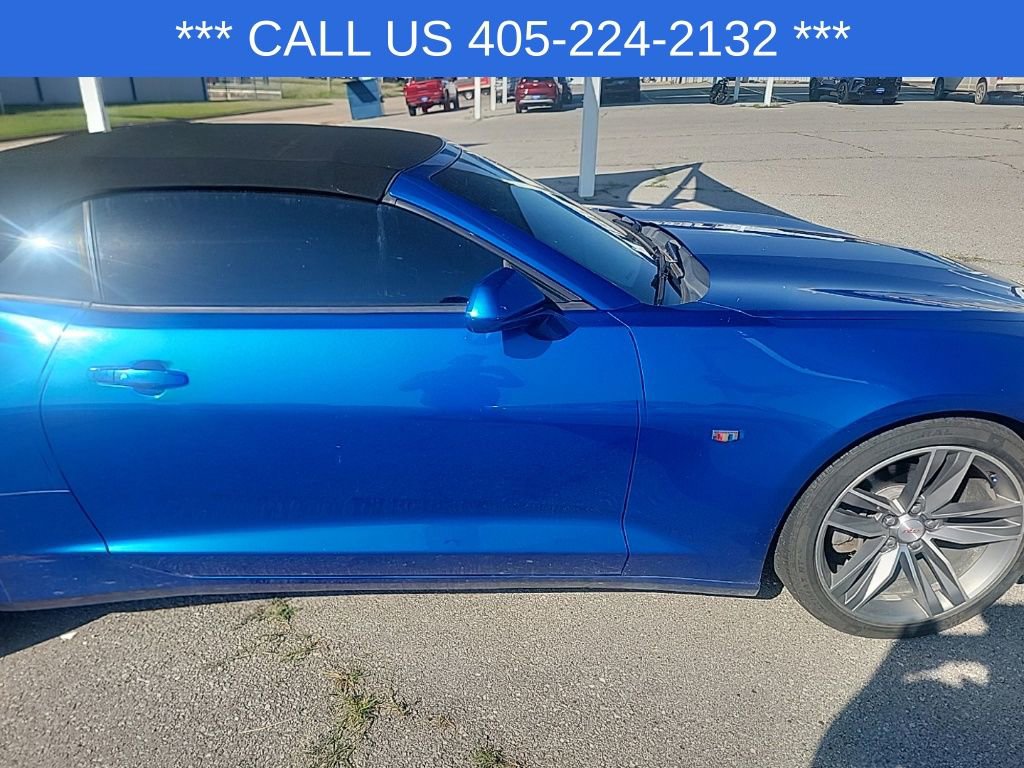 2017 Chevrolet Camaro 2LT photo 22