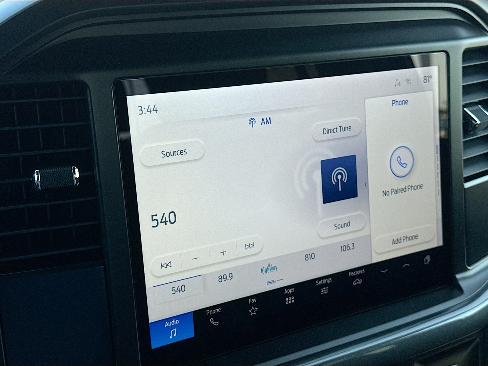 2025 Ford F-150 STX photo 14