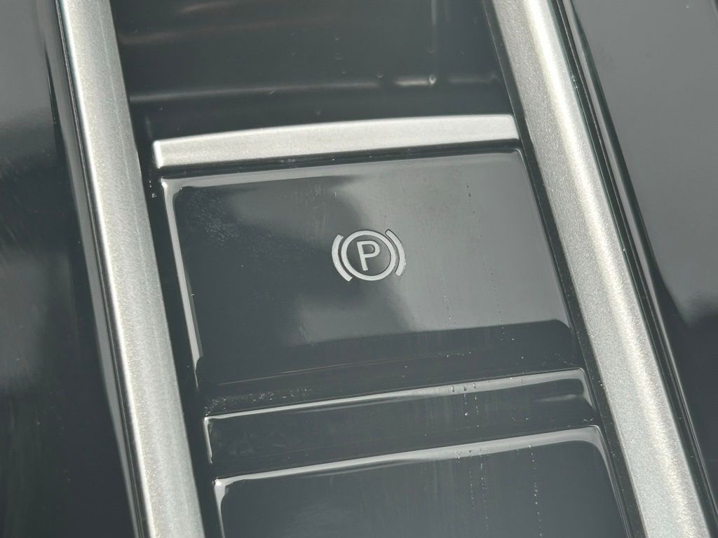 2026 Volkswagen Atlas SE Technology photo 44