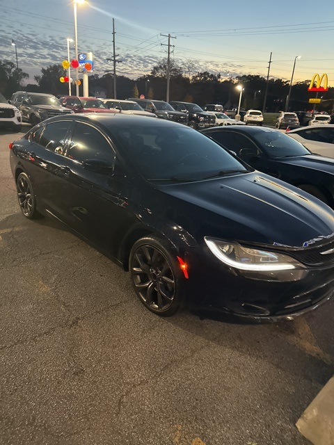 2015 CHRYSLER 200 - Image 2