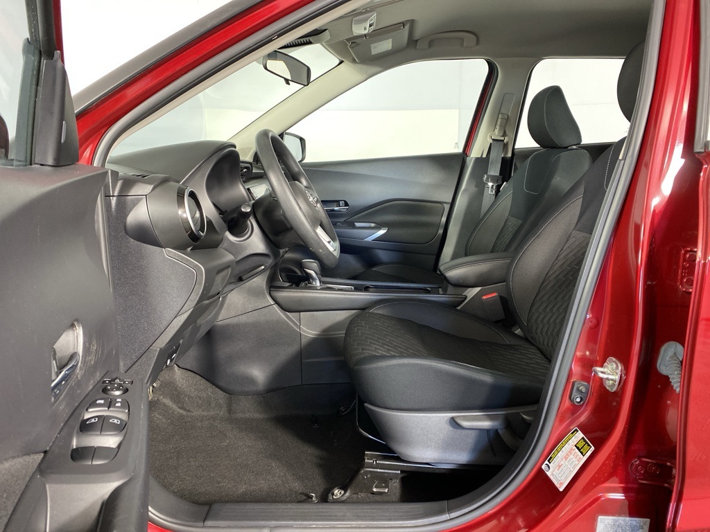 2023 Nissan Kicks SV photo 4