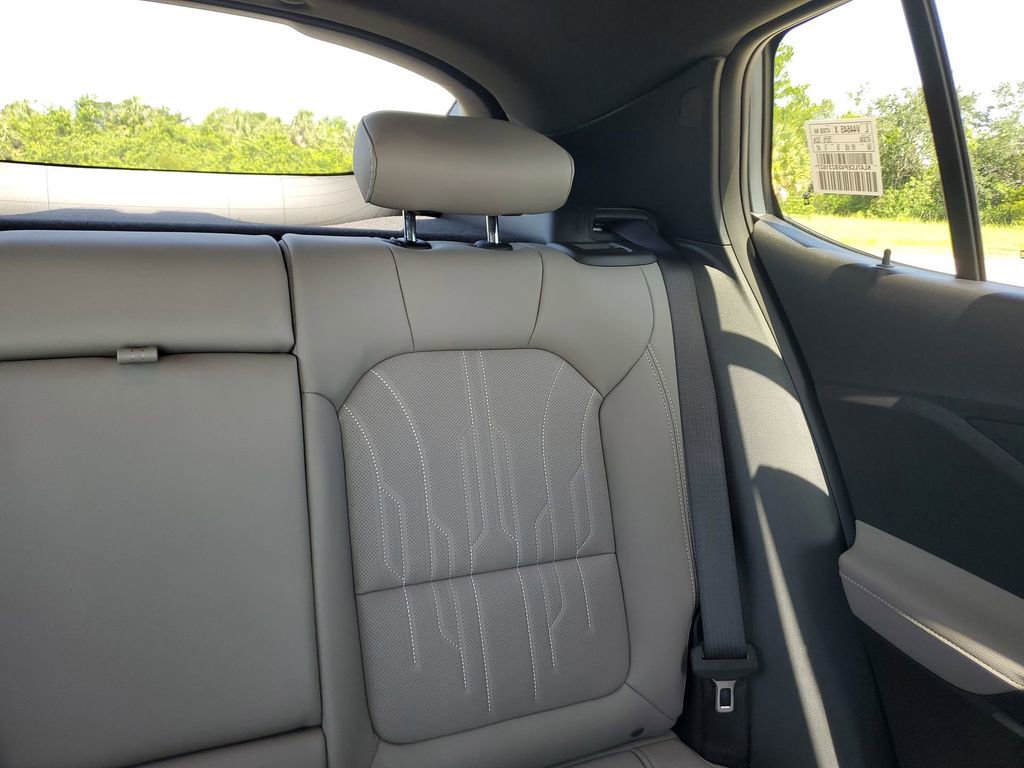 2025 Buick Envista Avenir photo 14