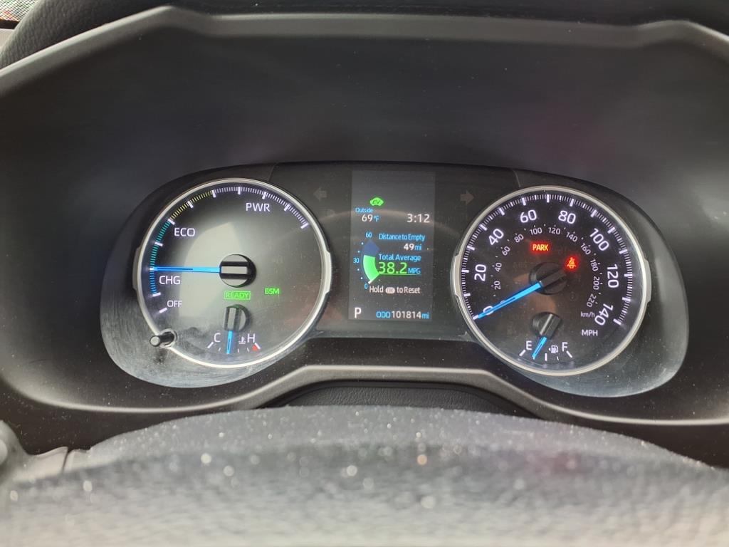 2019 Toyota RAV4 Hybrid XLE photo 17