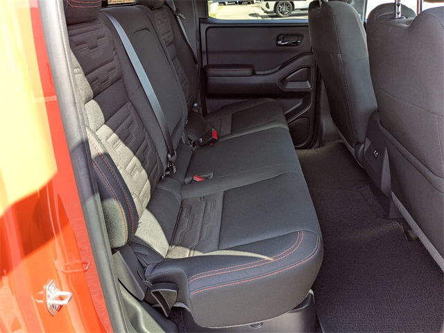 2025 Nissan Frontier PRO-4X photo 31