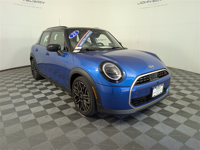 2025 Mini Cooper 4 Door Hardtop S Iconic photo 8
