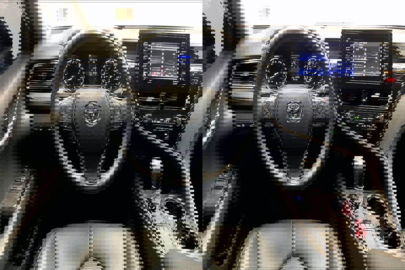 2024 Toyota Camry SE photo 4
