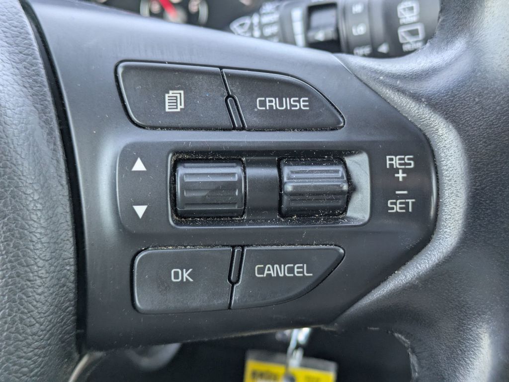 2016 Kia Sorento EX photo 15
