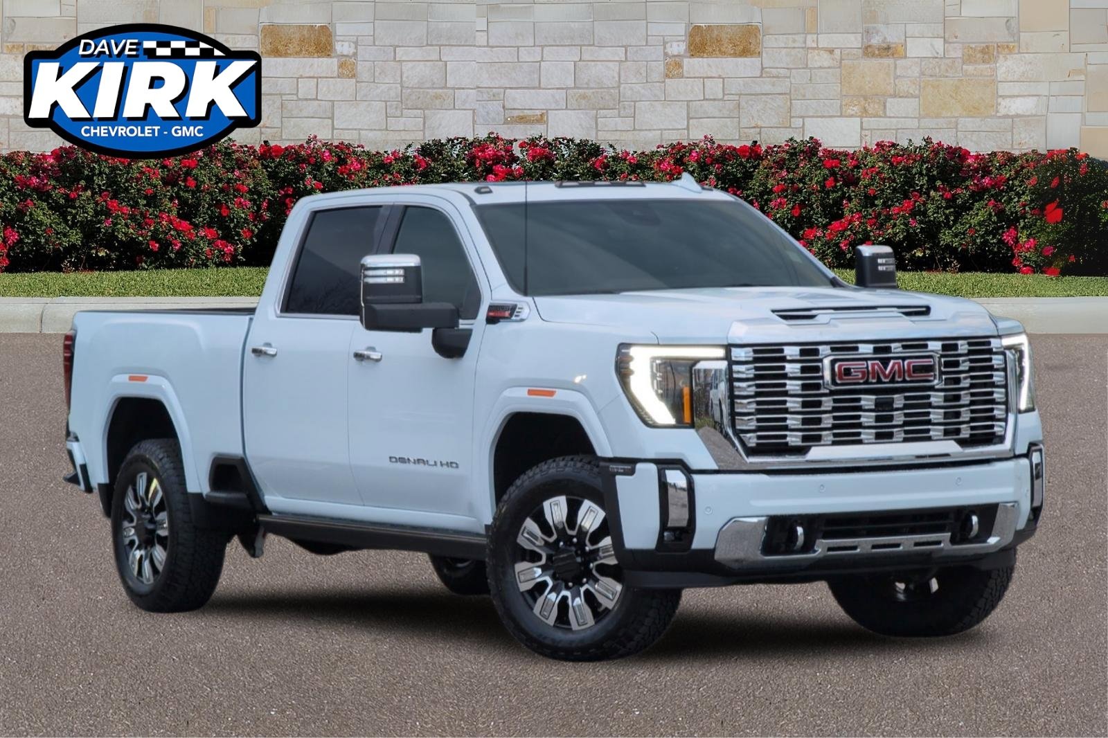 2026 GMC Sierra 2500HD Denali's photo