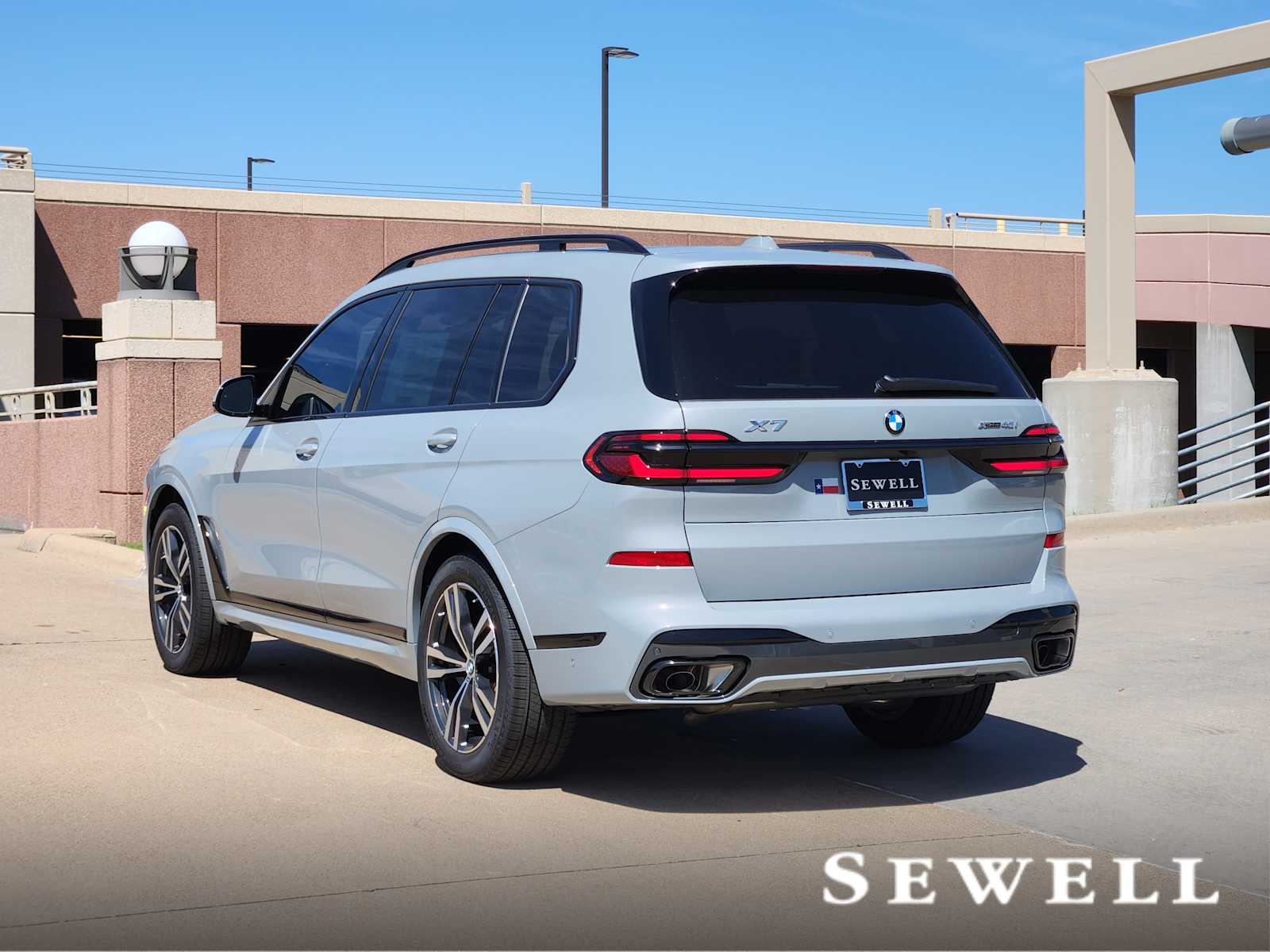 2026 Bmw X7 xDrive40i photo 2