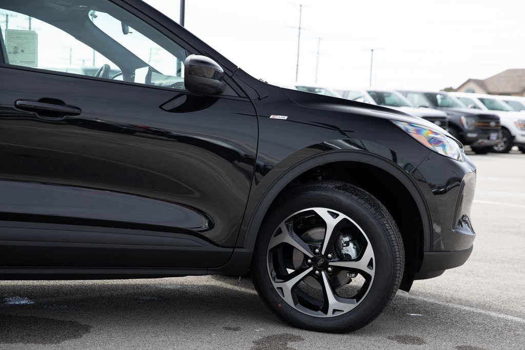 2025 Ford Escape ST-Line Select photo 4