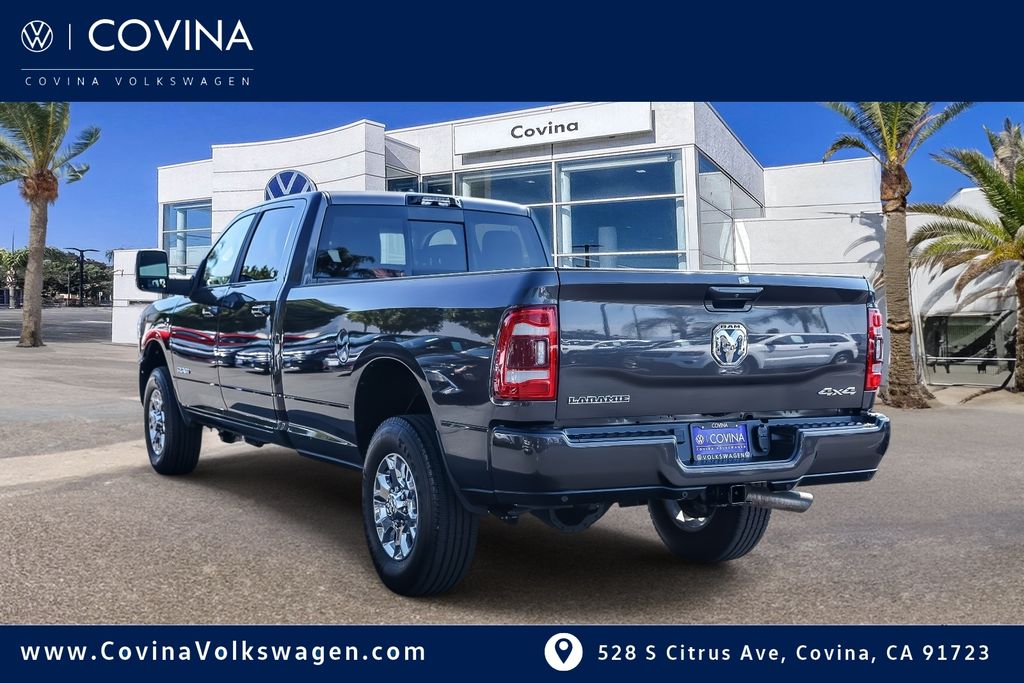 2024 Ram 3500 Laramie photo 4