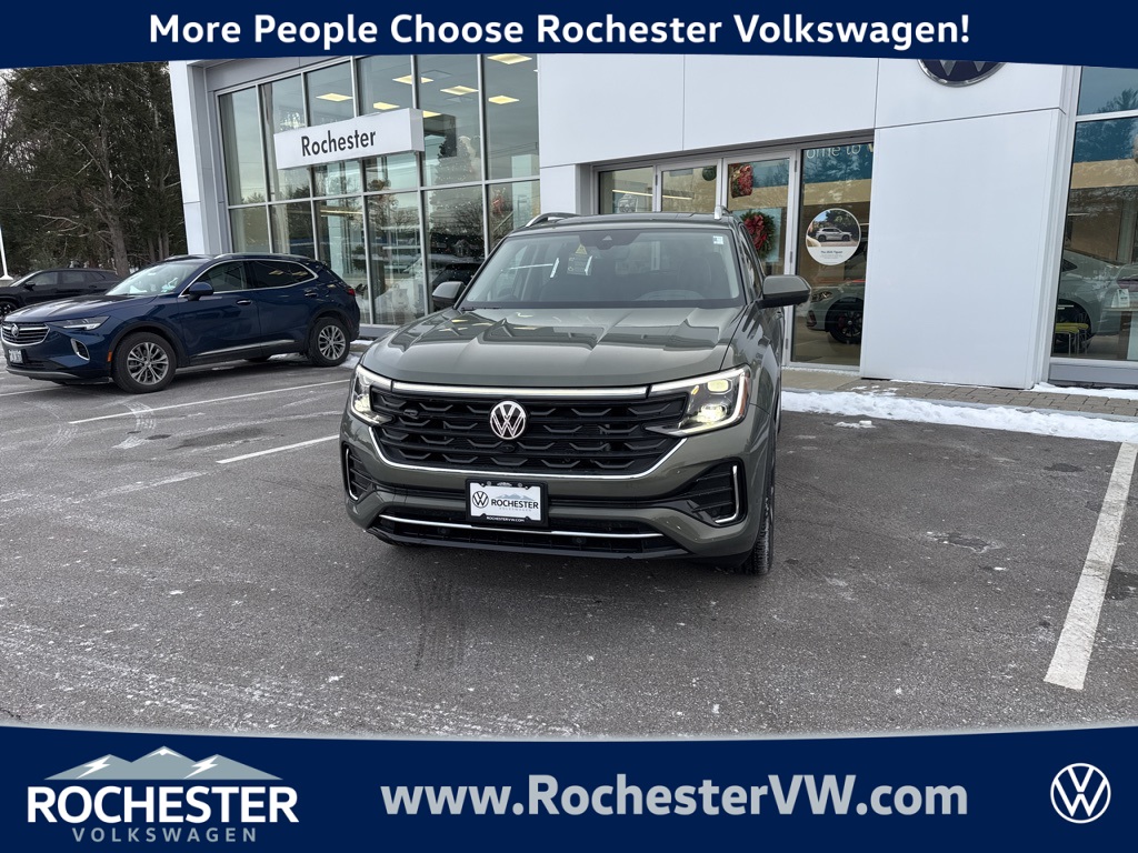 2026 Volkswagen Atlas SEL Premium R-Line's photo