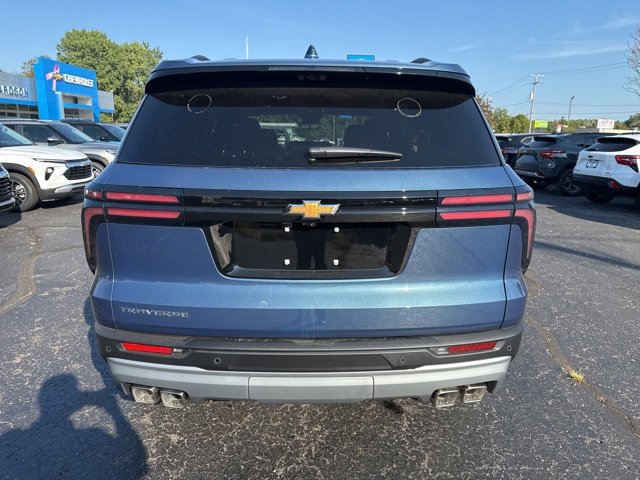 2026 Chevrolet Traverse photo 3