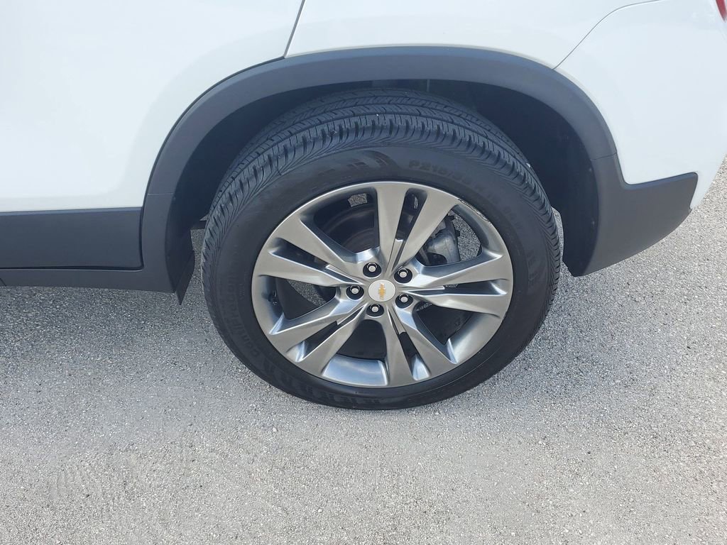 2020 Chevrolet Trax LT photo 19