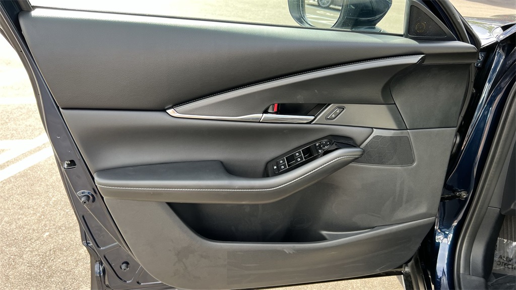 2024 Mazda CX-30 2.5 S Preferred photo 37
