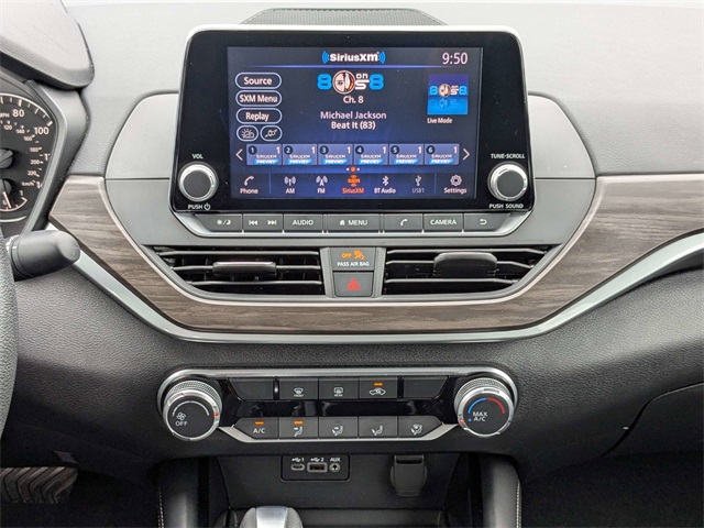 2023 Nissan Altima 2.5 SV photo 18