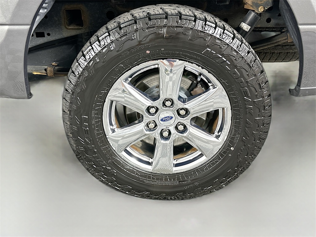 2019 Ford F-150 XLT photo 28