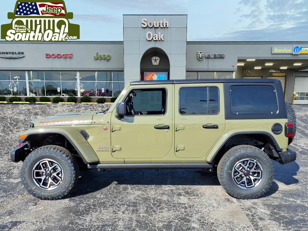2025 Jeep Wrangler Rubicon photo 3