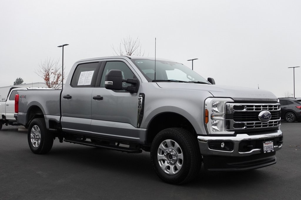 2024 Ford F-250 XLT photo 2