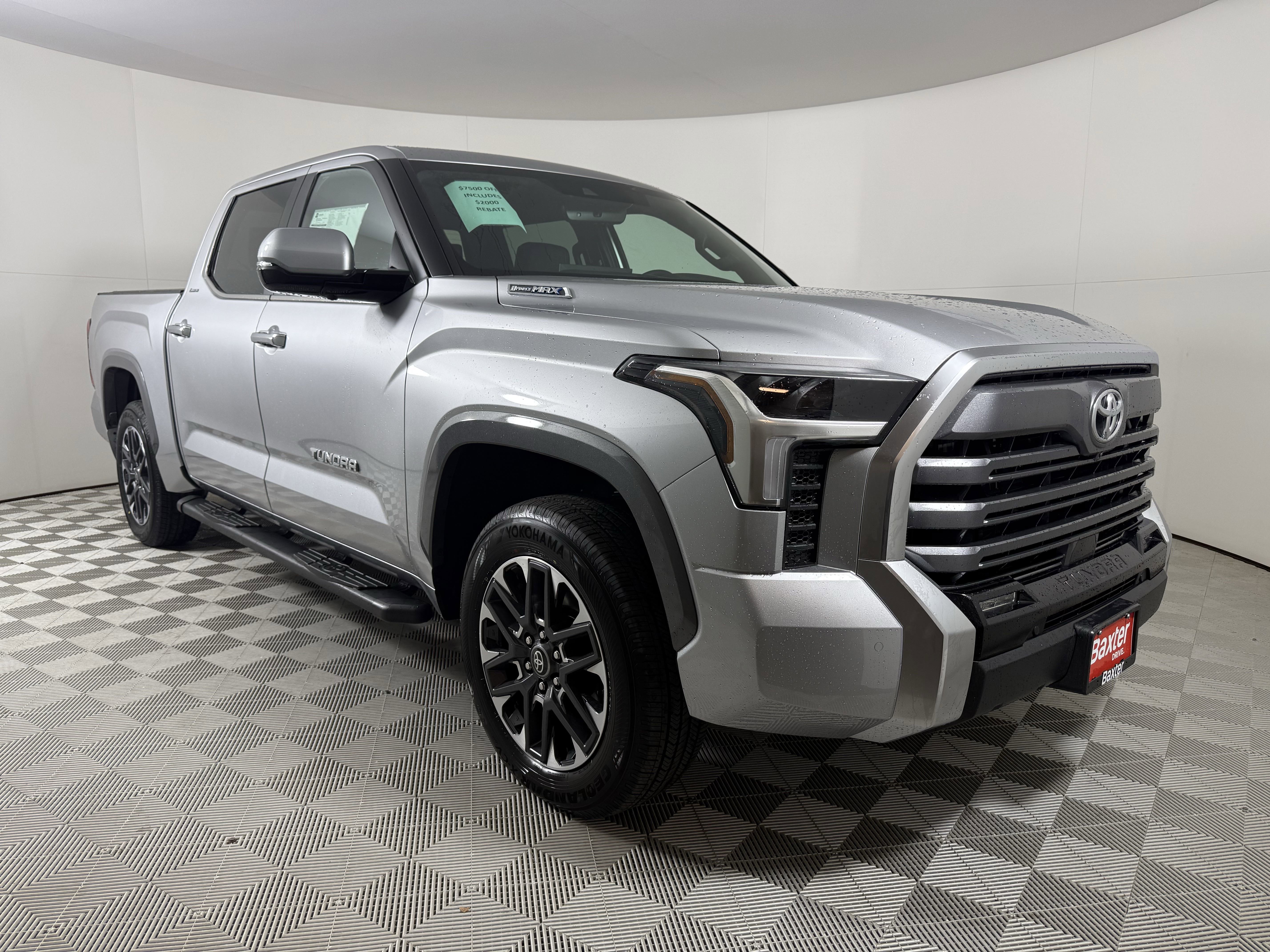 2025 Toyota Tundra Limited's photo