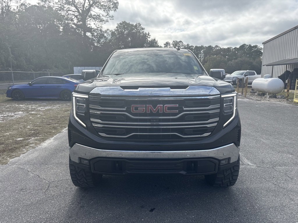 2022 GMC Sierra 1500 SLT's photo