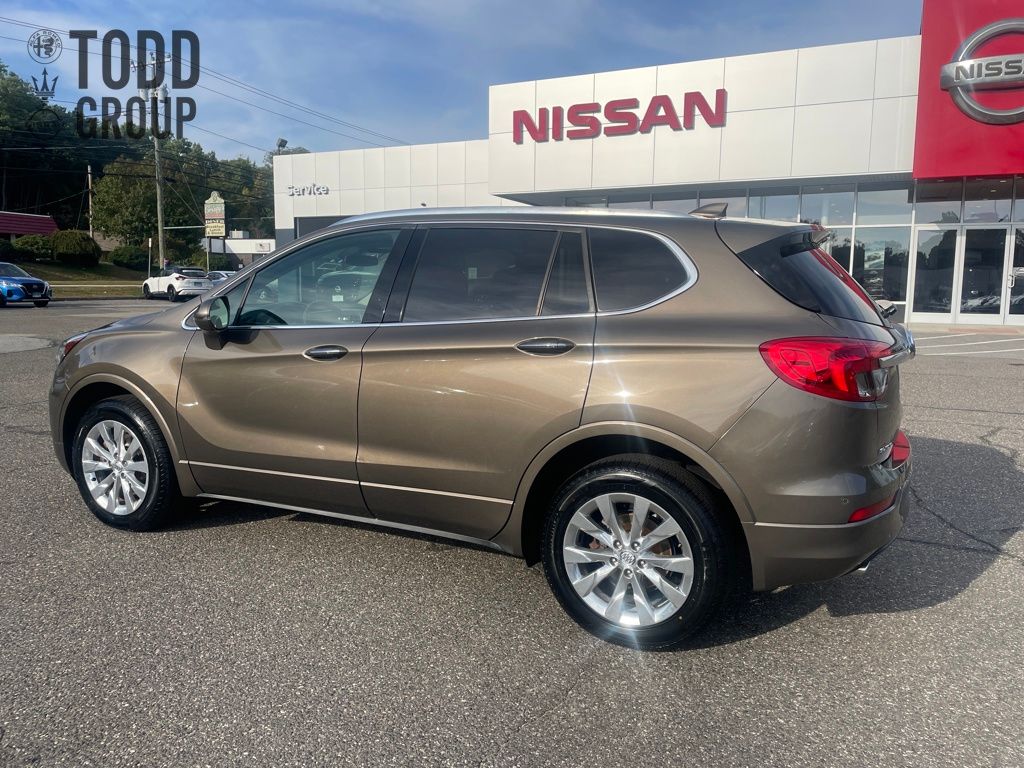 2017 Buick Envision Essence photo 3