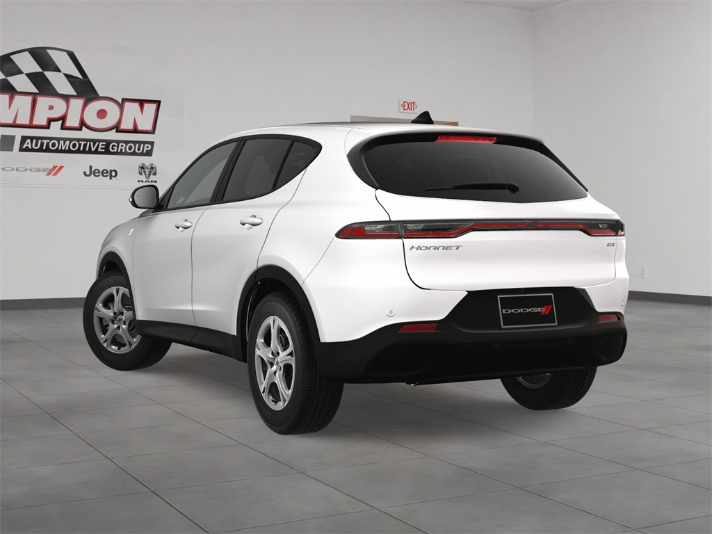 2025 Dodge Hornet GT photo 4